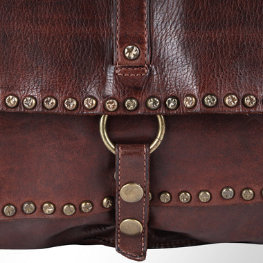Rivet Trim Vintage Flap Messenger Crossbody Bag