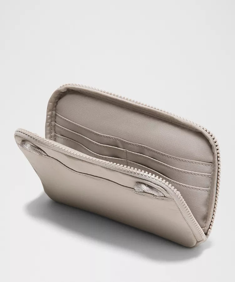 Water Repellent Multi Pocket Recycled Polyester Lunch Tote Bag